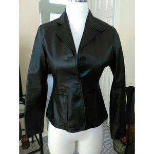 Chadwick cropped black leather blazer jacket 2P